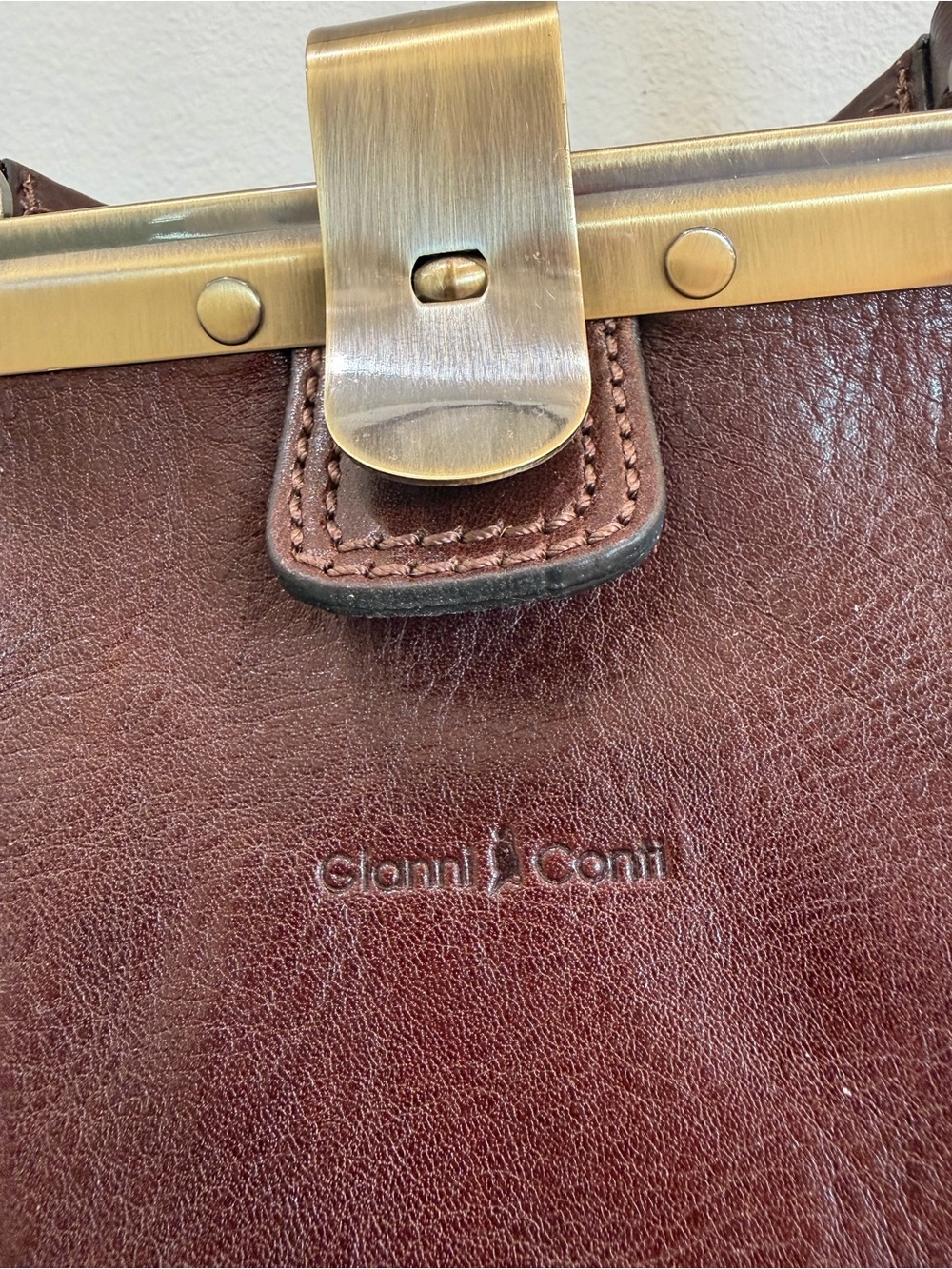 Classic Leather Frame Shoulder Bag - Dark Brown - Picture 4 of 6
